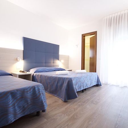 Hotel Serenella Lido di Jesolo Buitenkant foto